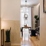 Targa - 1 Bedroom And Balcony In Principe Real